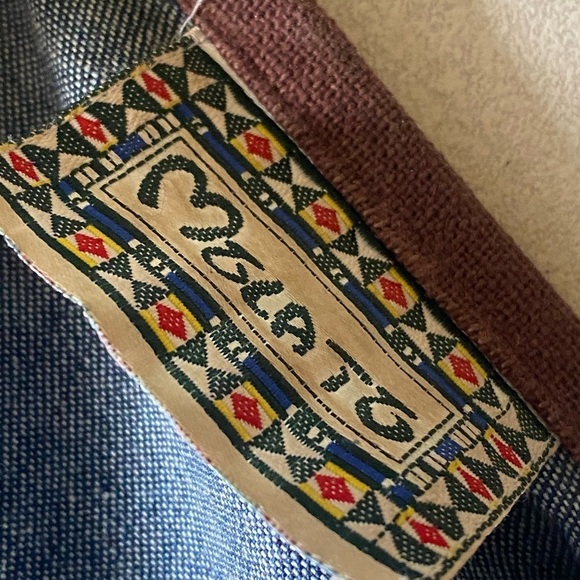 Vintage Denim Maxi Coat w/Wooden Elephant Bone Inserts Blue Jean Women’s Large - Picture 11 of 16